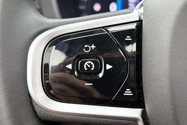 Volvo XC60 (2026) thumbnail 6