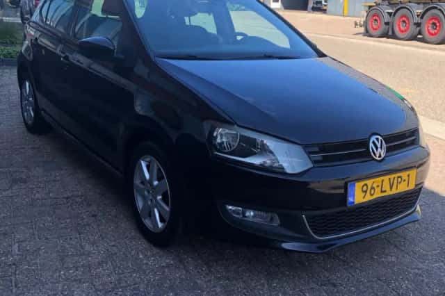 Volkswagen Polo (2010) thumbnail 3