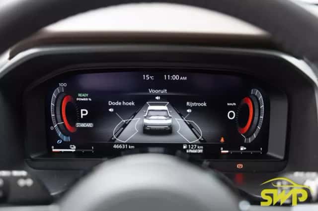 Nissan X-Trail (2023) thumbnail 4
