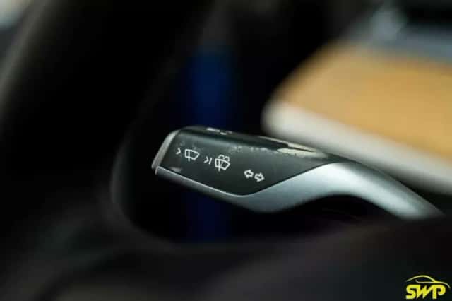 Tesla Model Y (2022) thumbnail 6
