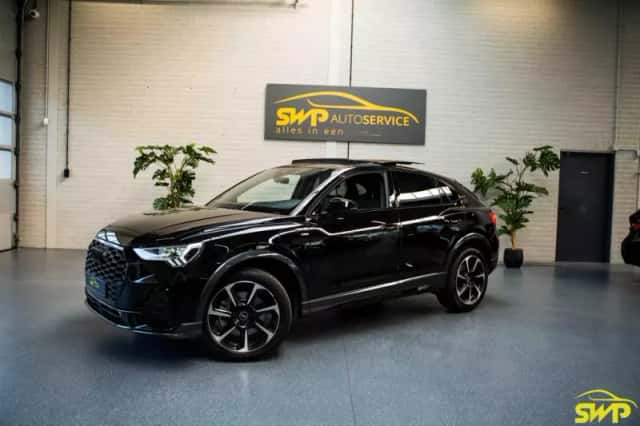 Audi Q3 Sportback (2024) thumbnail 1