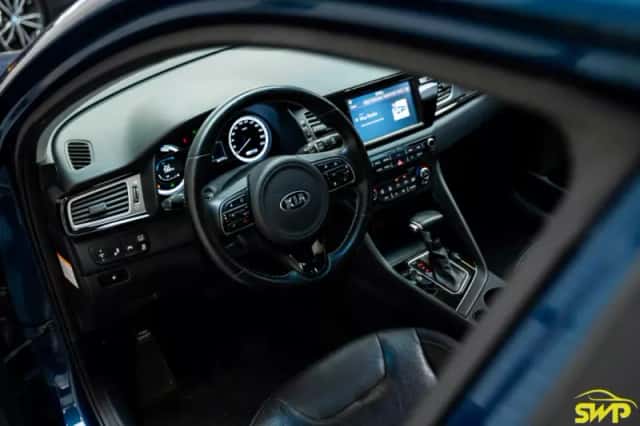 Kia Niro (2018) thumbnail 4