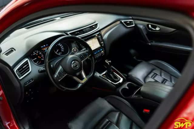 Nissan Qashqai (2020) thumbnail 4