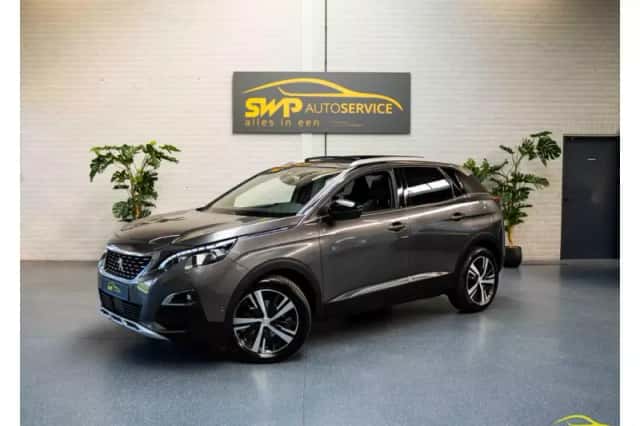 Peugeot 3008 (2019) thumbnail 1