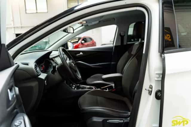 Opel Grandland (2018) thumbnail 6