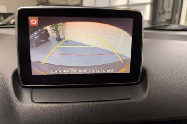 Mazda CX-3 (2016) thumbnail 5
