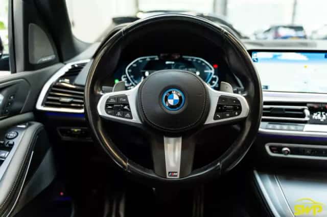 BMW X5 (2023) thumbnail 5