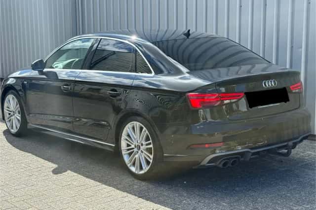 Audi A3 (2018) thumbnail 3