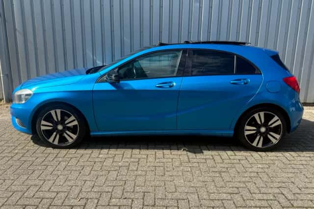 Mercedes-Benz A-Klasse (2012) thumbnail 2