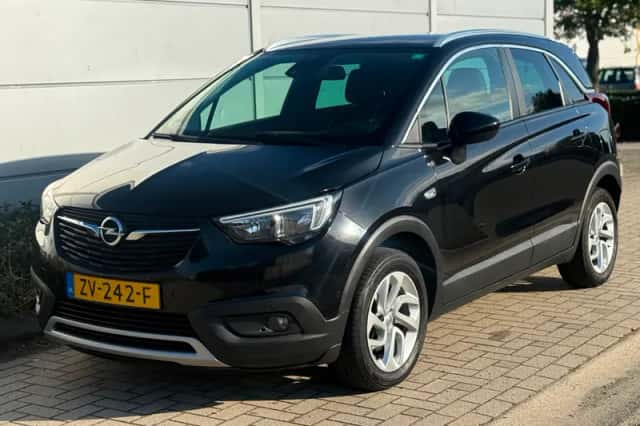 Opel Crossland (2019) thumbnail 1