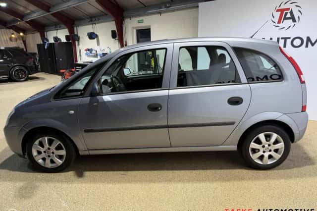 Opel Meriva (2005) thumbnail 2