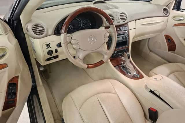 Mercedes-Benz CLK-Klasse (2004) thumbnail 6