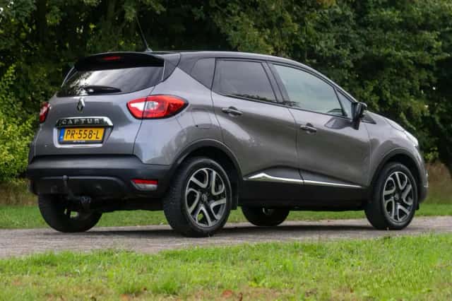 Renault Captur (2017) thumbnail 4