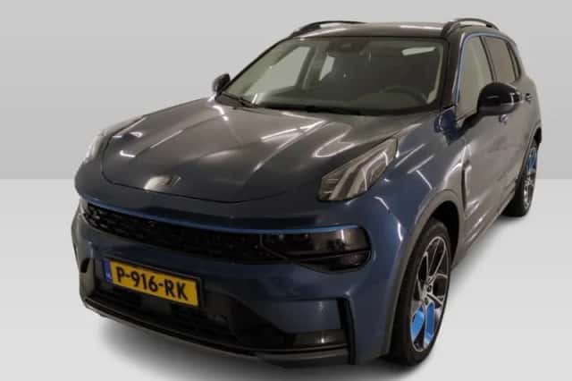 Lynk & Co 01 (2022) thumbnail 2