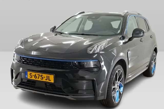 Lynk & Co 01 (2023) thumbnail 2