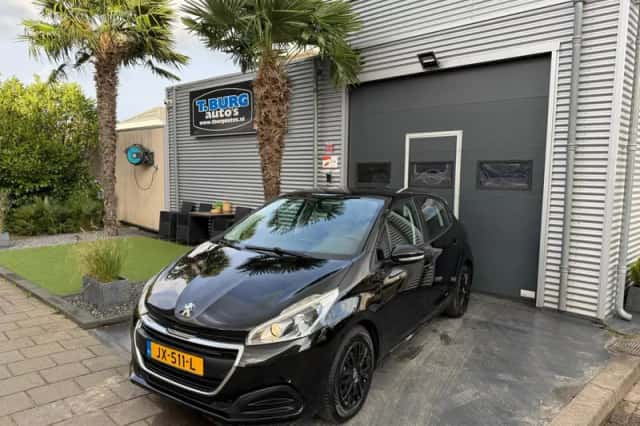 Peugeot 208 (2016) thumbnail 3