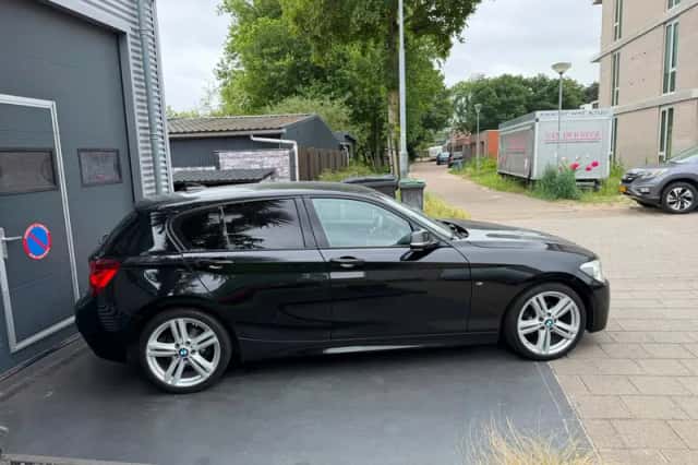 BMW 1-Serie (2014) thumbnail 3