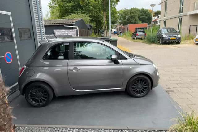 Fiat 500 (2012) thumbnail 2