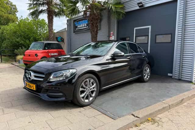 Mercedes-Benz C-Klasse (2015) thumbnail 1