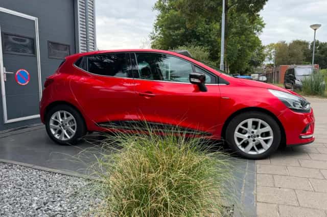 Renault Clio (2018) thumbnail 4