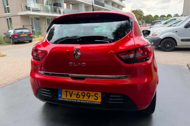 Renault Clio (2018) thumbnail 5