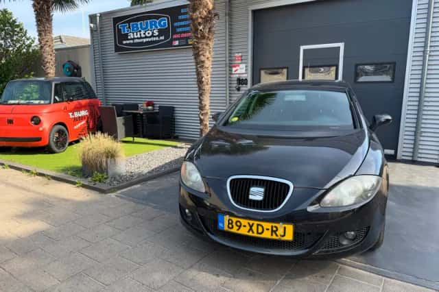 SEAT Leon (2007) thumbnail 3