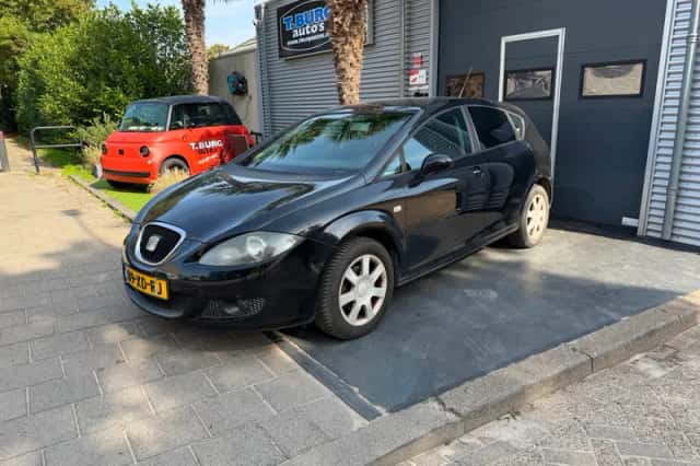 SEAT Leon (2007) thumbnail 4