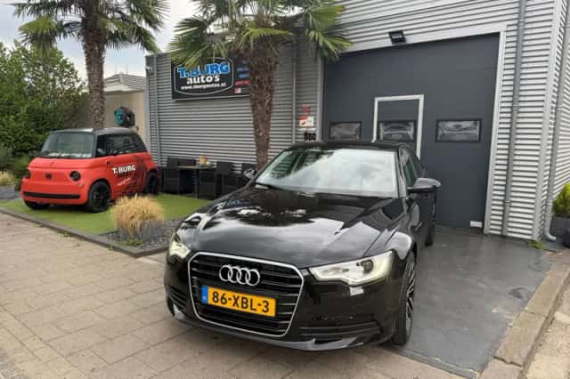 Audi A6 (2012) thumbnail 1