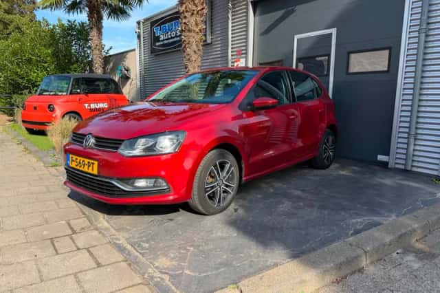 Volkswagen Polo (2017) thumbnail 1