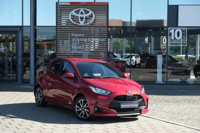 Toyota Yaris (2021) thumbnail 1