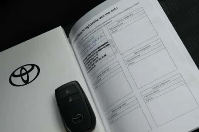 Toyota Yaris (2025) thumbnail 6
