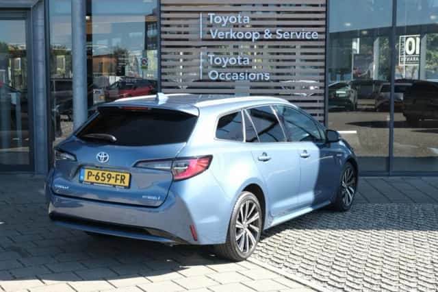 Toyota Corolla (2022) thumbnail 4