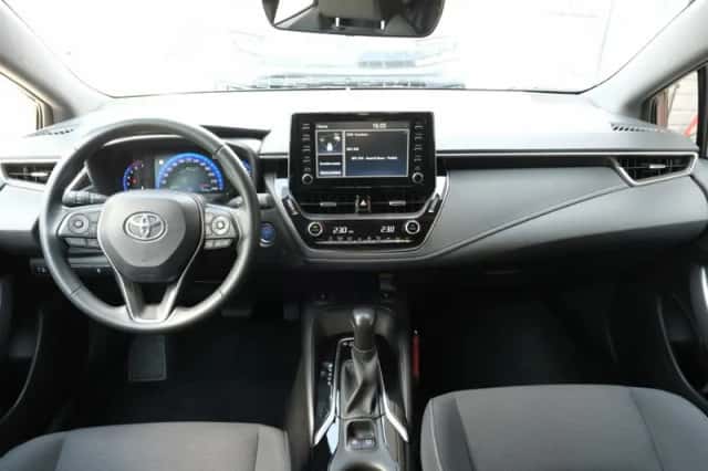 Toyota Corolla (2020) thumbnail 4