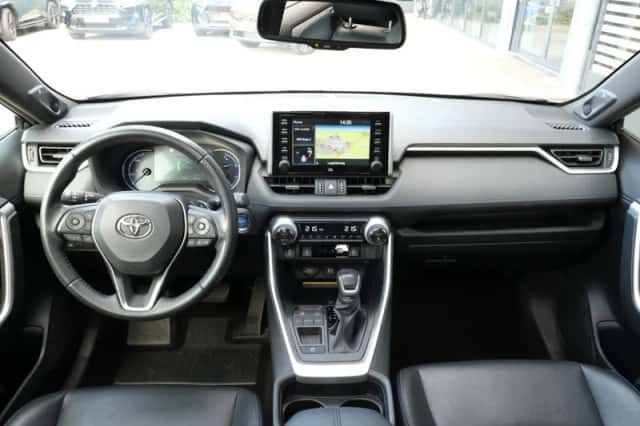 Toyota RAV4 (2019) thumbnail 4