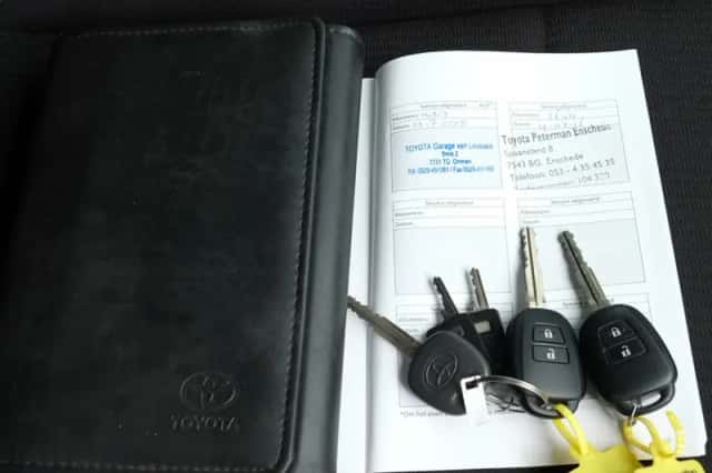 Toyota RAV4 (2014) thumbnail 6