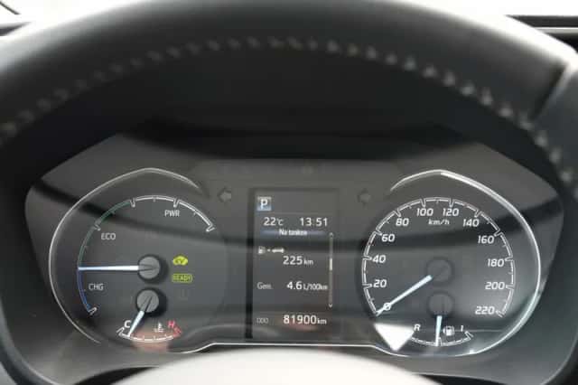 Toyota Yaris (2018) thumbnail 3