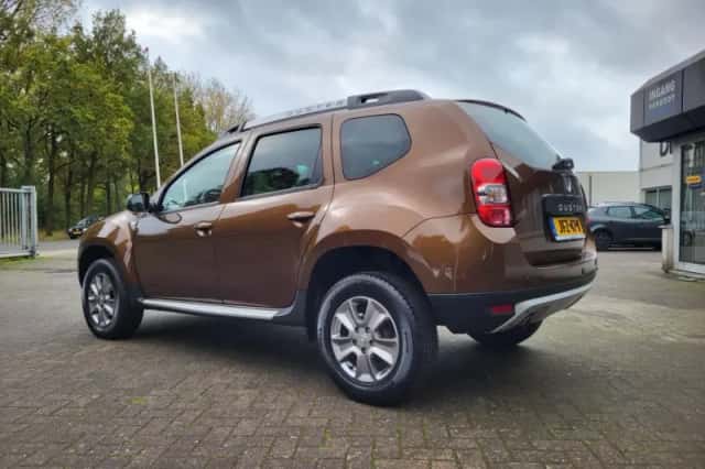 Dacia Duster (2014) thumbnail 2