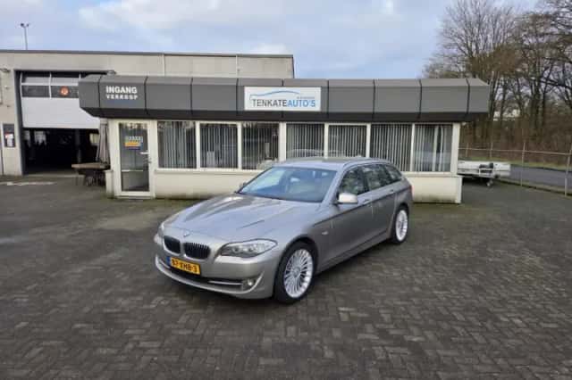 BMW 5-Serie (2012) thumbnail 4