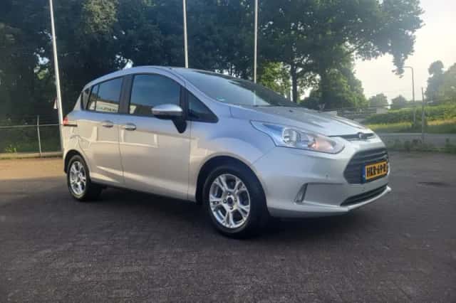 Ford B-Max (2018) thumbnail 4