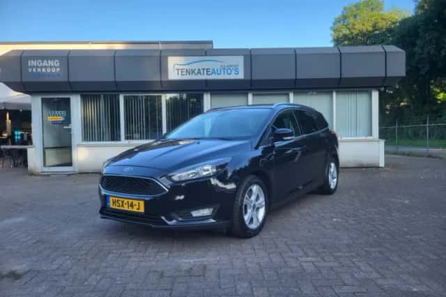 Ford Focus (2017) thumbnail 1