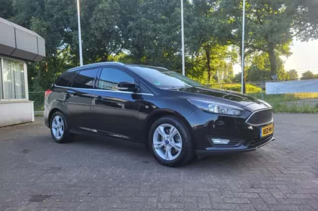 Ford Focus (2017) thumbnail 5