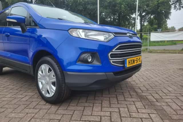 Ford EcoSport (2016) thumbnail 6