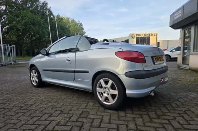 Peugeot 206 (2001) thumbnail 2