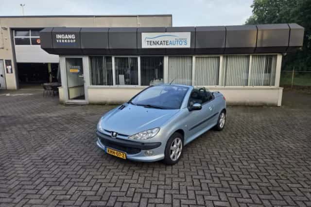 Peugeot 206 (2001) thumbnail 3