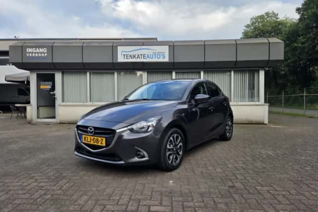 Mazda 2 (2017) thumbnail 1