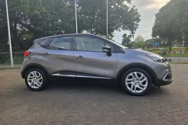 Renault Captur (2013) thumbnail 6