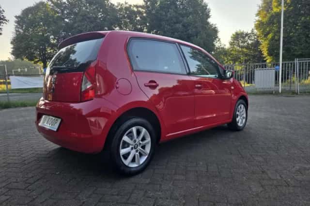 SEAT Mii (2014) thumbnail 4