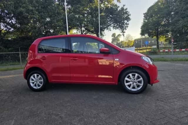 SEAT Mii (2014) thumbnail 6
