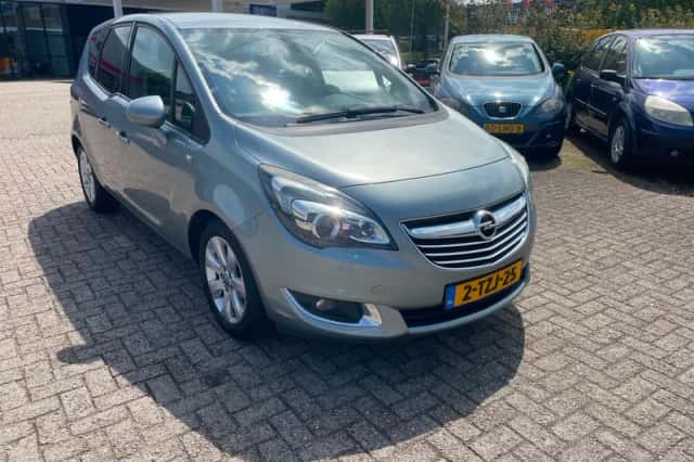 Opel Meriva (2014) thumbnail 5