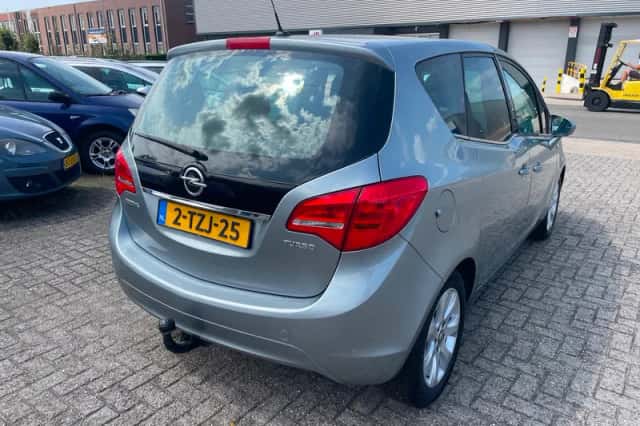 Opel Meriva (2014) thumbnail 6